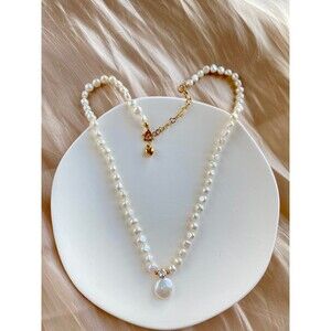 Hand knotted Fresh water pearl zircon Pendant Necklace
